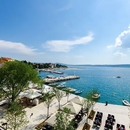 Atemberaubendes Direkt Am Mit Privater Dachterrasse, Eigener Galerie, Wifi Selce