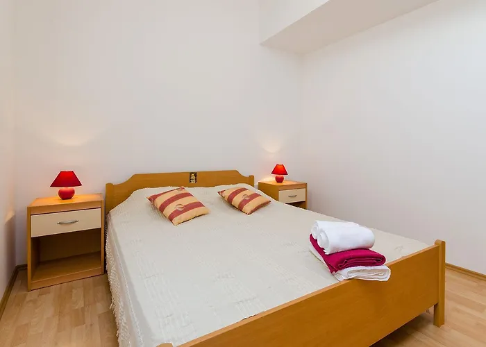 Atemberaubendes Direkt Am Mit Privater Dachterrasse, Eigener Galerie, Wifi