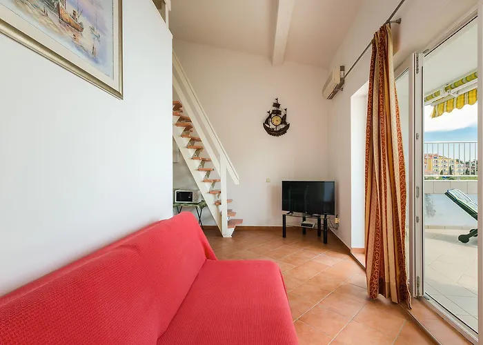 Atemberaubendes Direkt Am Mit Privater Dachterrasse, Eigener Galerie, Wifi Selce